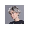 Perruque courte,  un style tendance coiffé-décoiffé