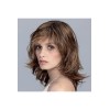 Perruque mi longue, un style parfait pour femme moderne