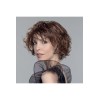 Perruque courte monofilament, un style très féminin