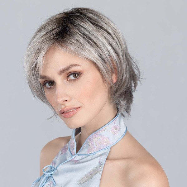 Perruque Easy Mono Part – Élégance naturelle et confort discret