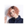 Perruque "Cookie Mono Part", une coiffure audacieuse et moderne