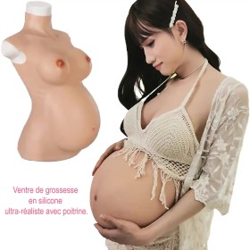 Buste long avec un faux ventre de grossesse