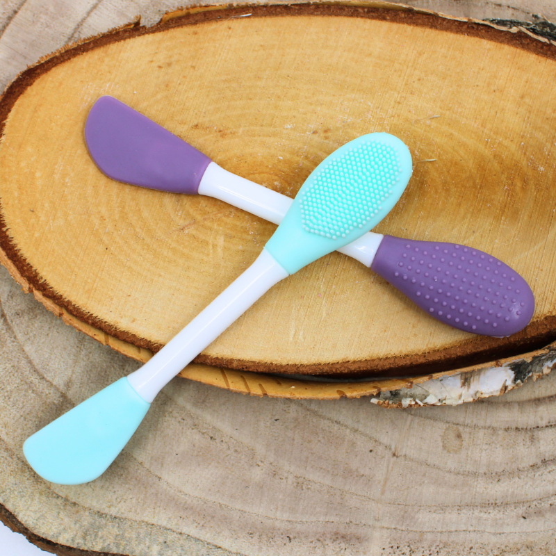 Spatule  brosse visage à double face violette Cosmétique naturel