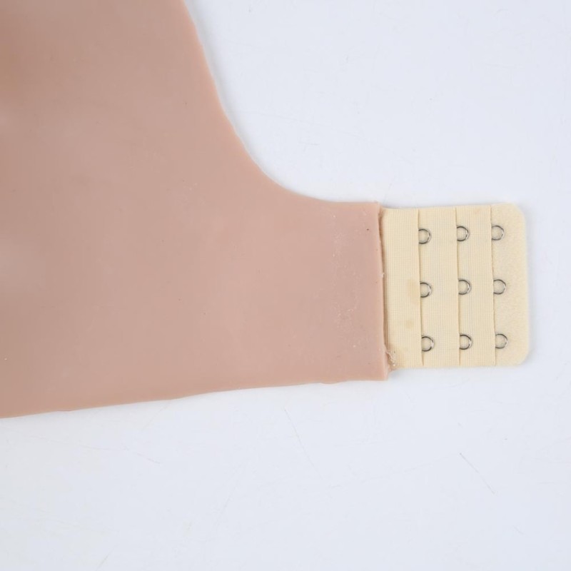 Buste faux seins silicone, style brassière