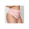 String grande taille dentelle taille haute rose 