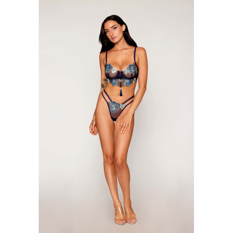 Ensemble soutien-gorge avec chainettes amovibles et string  