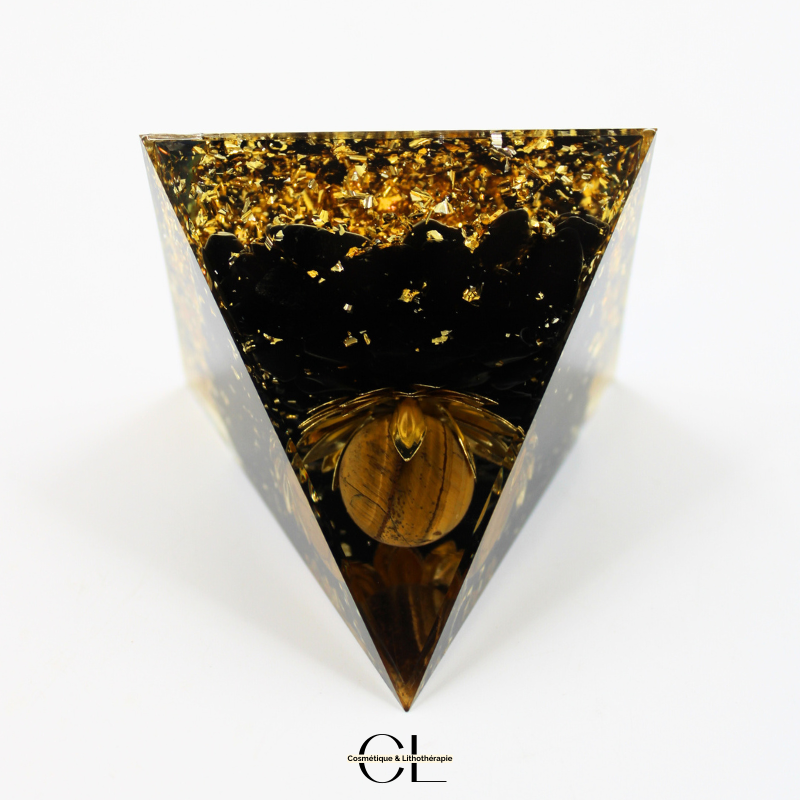Orgonite pyramide Oeil de Tigre et Obsidienne Noire Lotus Lithothérapie