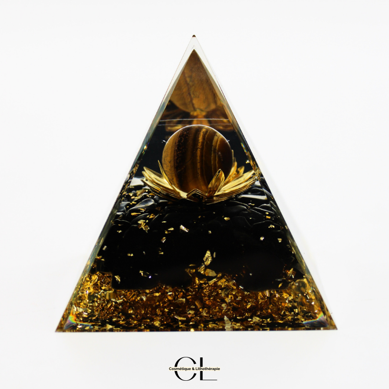 Orgonite pyramide Oeil de Tigre et Obsidienne Noire Lotus Lithothérapie